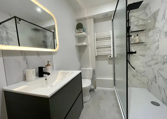 Le Petit Héros, Cosy En Hyper Centre *